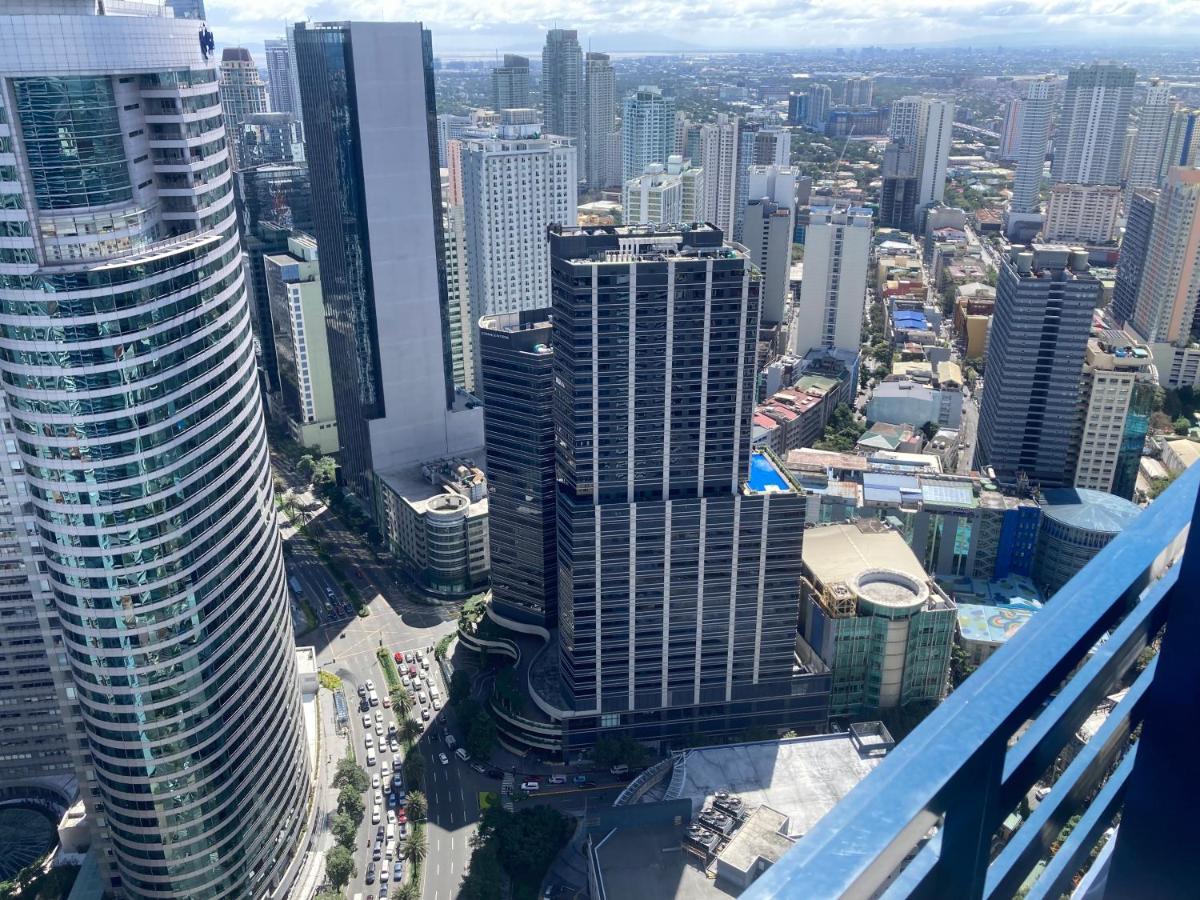 Makati Amazing View Penthouse Studio, Air Residence, Fast Internet Manila Luaran gambar
