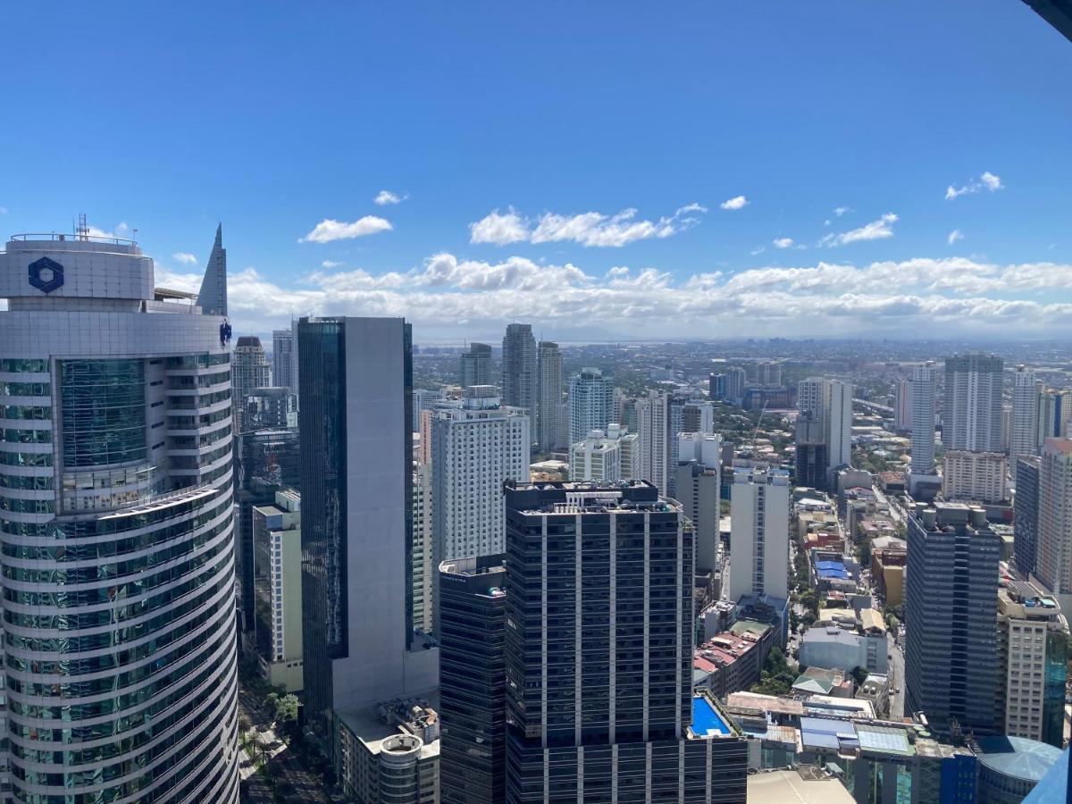 Makati Amazing View Penthouse Studio, Air Residence, Fast Internet Manila Luaran gambar