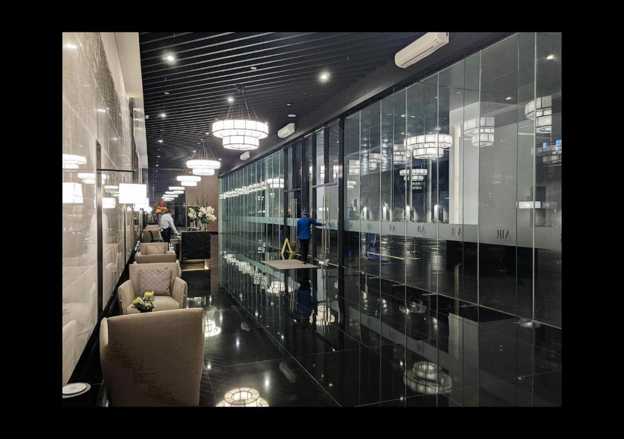 Makati Amazing View Penthouse Studio, Air Residence, Fast Internet Manila Luaran gambar